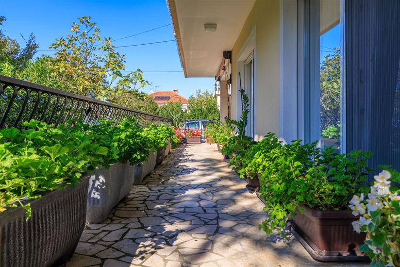 Apartment A1, for 6 persons