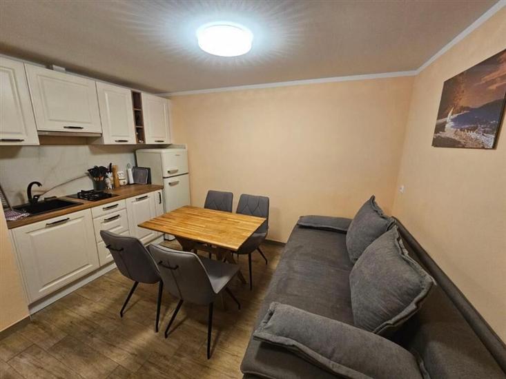 House K1, for 8 persons