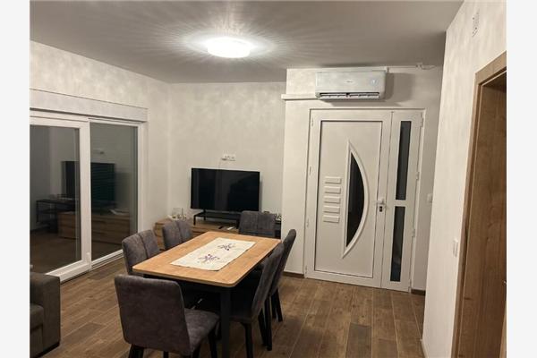 House K1, for 8 persons