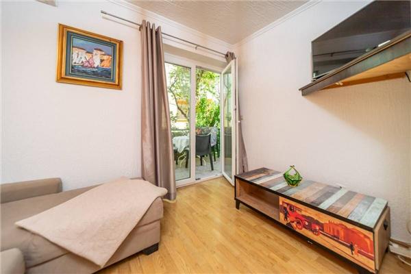 Apartment A2, for 3 persons