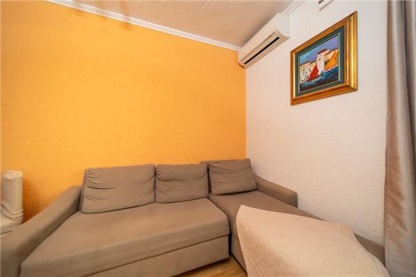 Apartment A2, for 3 persons