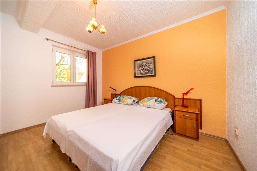 Apartment A2, for 3 persons