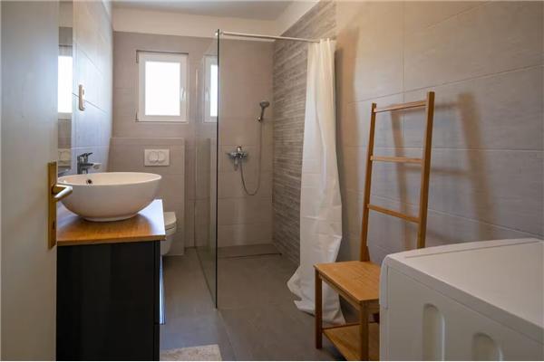 House K1, for 8 persons