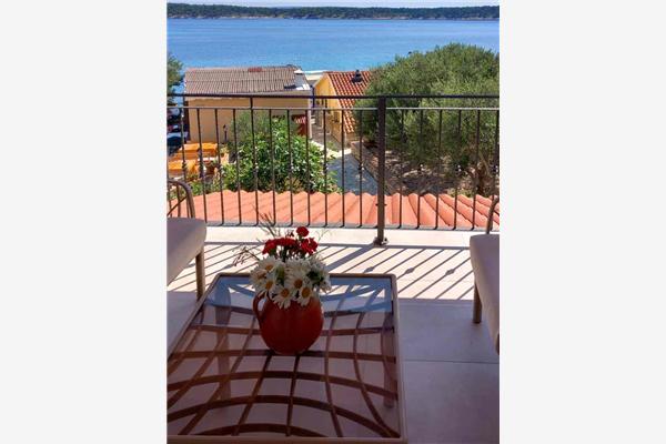 Apartment A4, for 3 persons