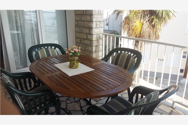 Apartman A2, za 4 osoba/e