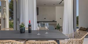 House - Bilice