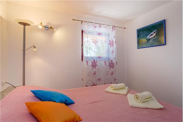 Apartment A1, for 5 persons