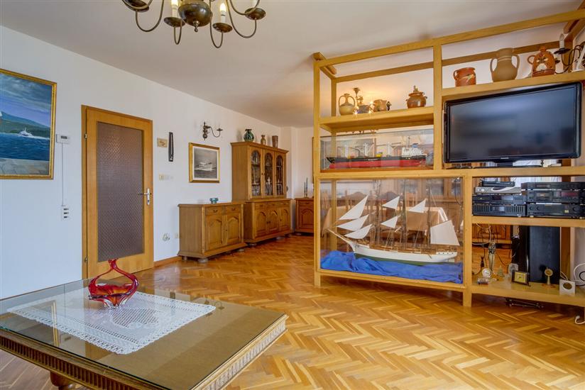 Apartment A2, for 3 persons