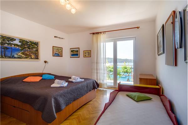 Apartment A2, for 3 persons