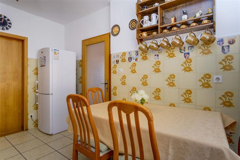Apartment A2, for 3 persons