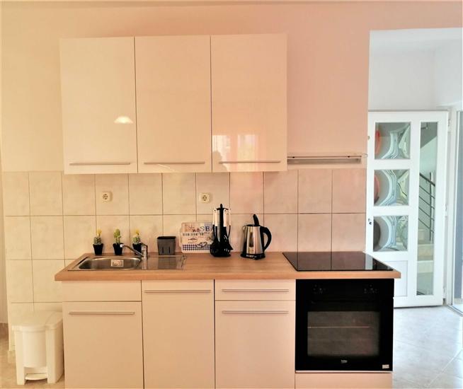 Apartment A2, for 3 persons