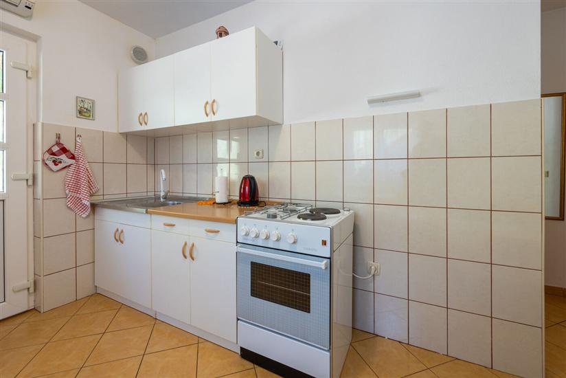 Apartment A2, for 3 persons