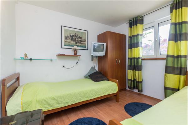 House K1, for 5 persons