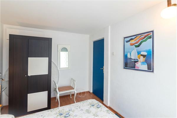 House K1, for 5 persons