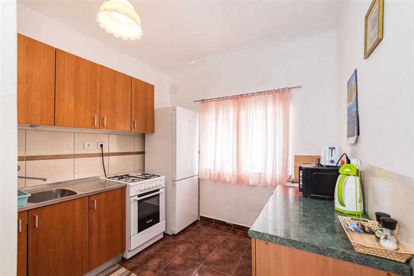 Apartment A1, for 6 persons