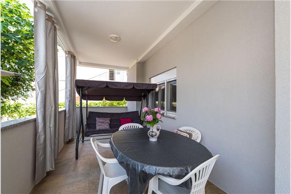 Apartment A1, for 6 persons