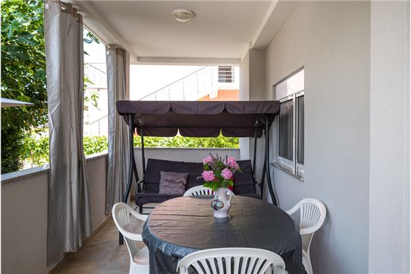 Apartment A1, for 6 persons