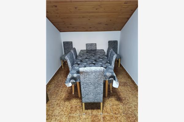 Apartment A1, for 6 persons