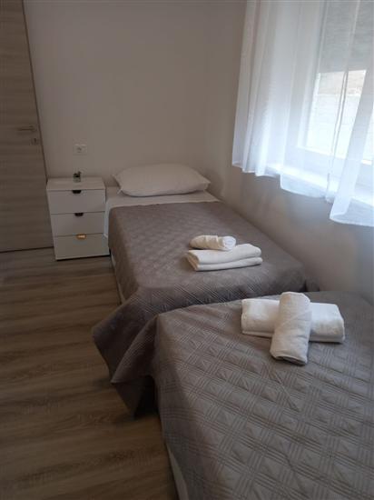 Apartment A2, for 4 persons