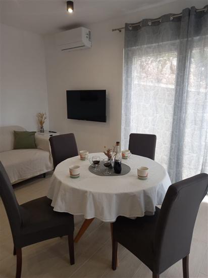 Apartment A2, for 4 persons