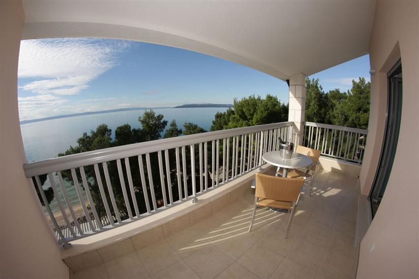 Room S5, for 2 persons