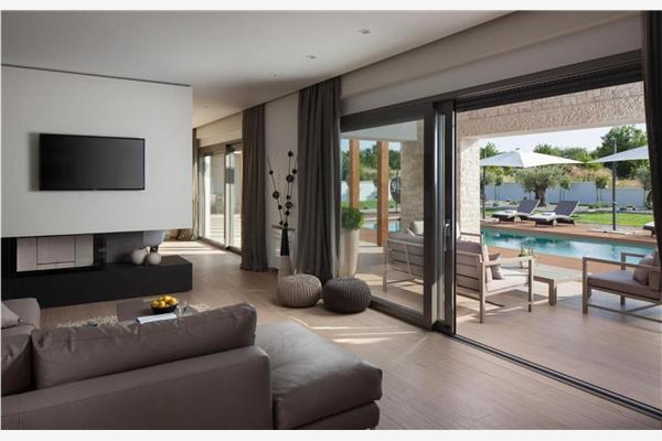 House K1, for 8 persons