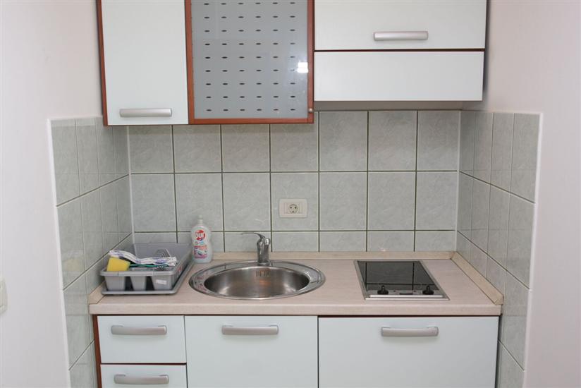 Apartment A2, for 6 persons