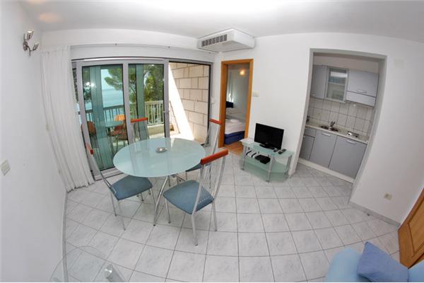 Apartment A3, for 6 persons