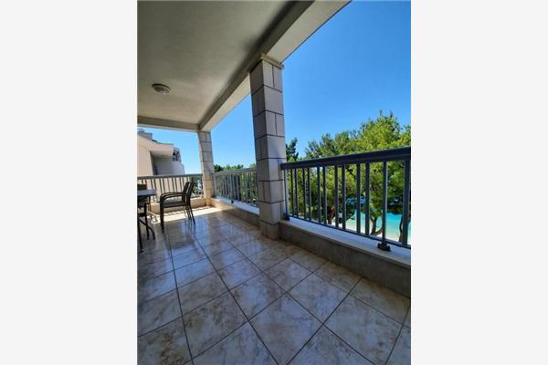 Apartment A5, for 8 persons