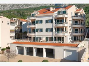 Apartments Vila Tučepi Tucepi, Size 58.00 m2, Airline distance to the sea 200 m, Airline distance to town centre 700 m