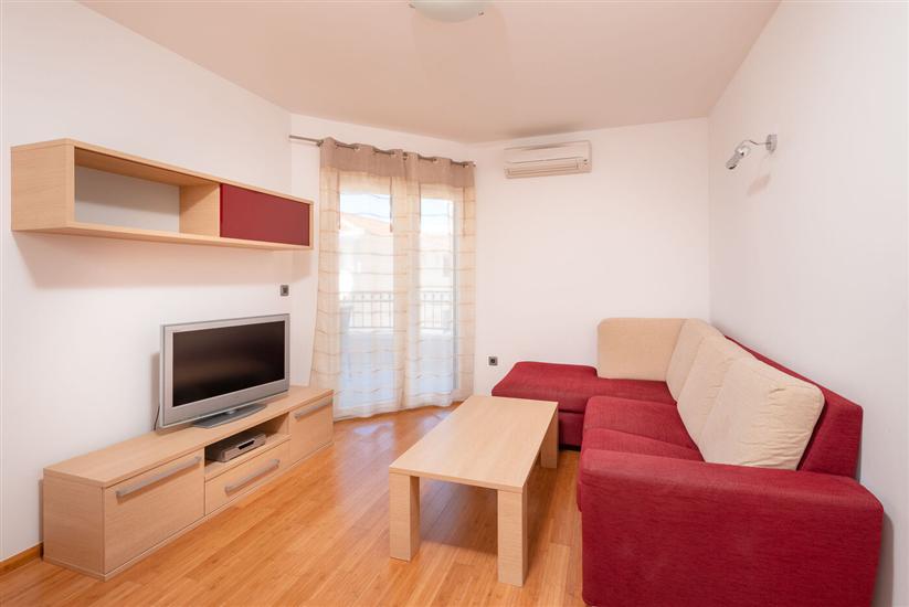 Apartment A3, for 5 persons