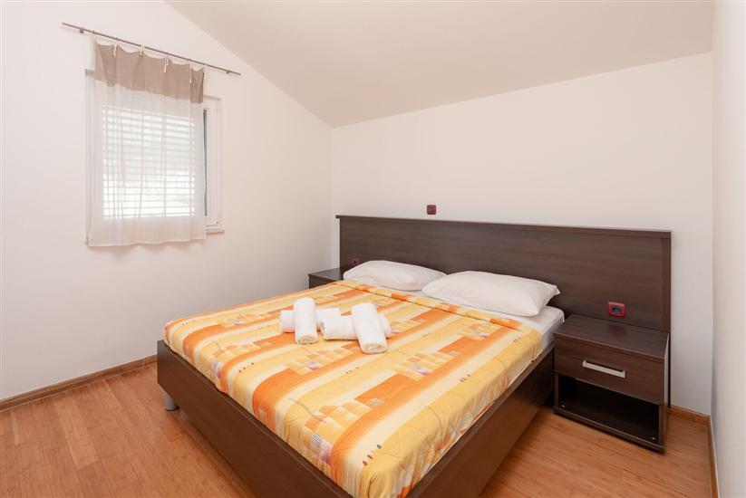 Apartment A16, for 4 persons