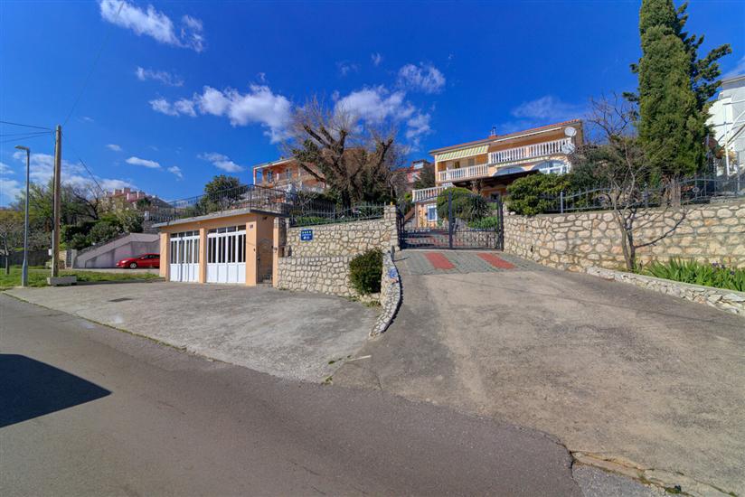 Apartmaji Dino i Toni