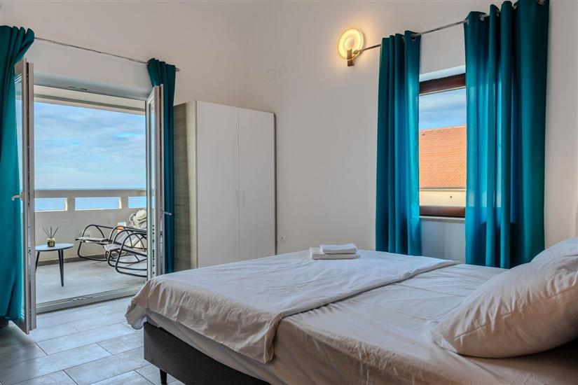 Apartment A1, for 8 persons