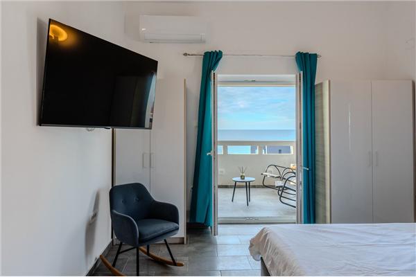 Apartment A1, for 8 persons