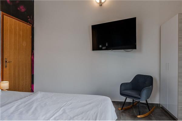 Apartment A1, for 8 persons