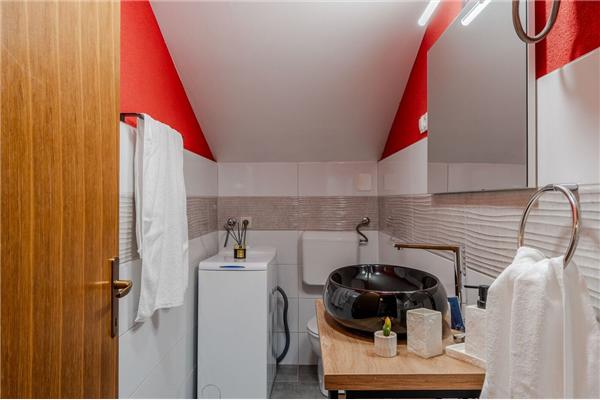 Apartment A1, for 8 persons