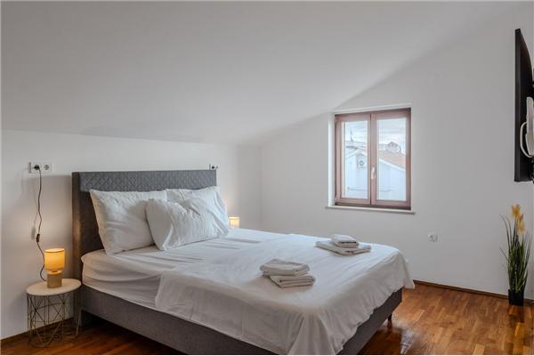 Apartment A1, for 8 persons