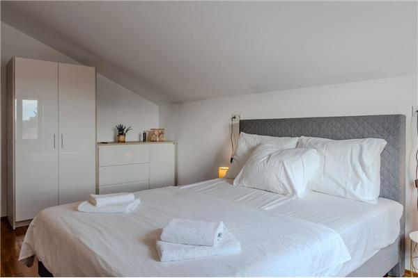 Apartment A1, for 8 persons