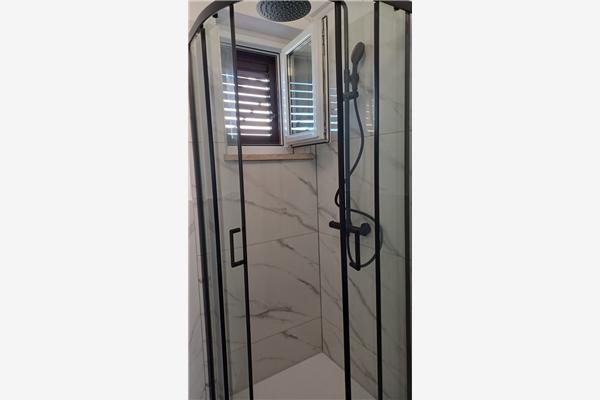 Apartman A1, na 5 osebe