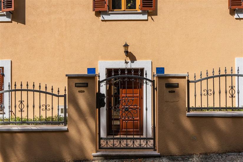 Apartments Four seasons