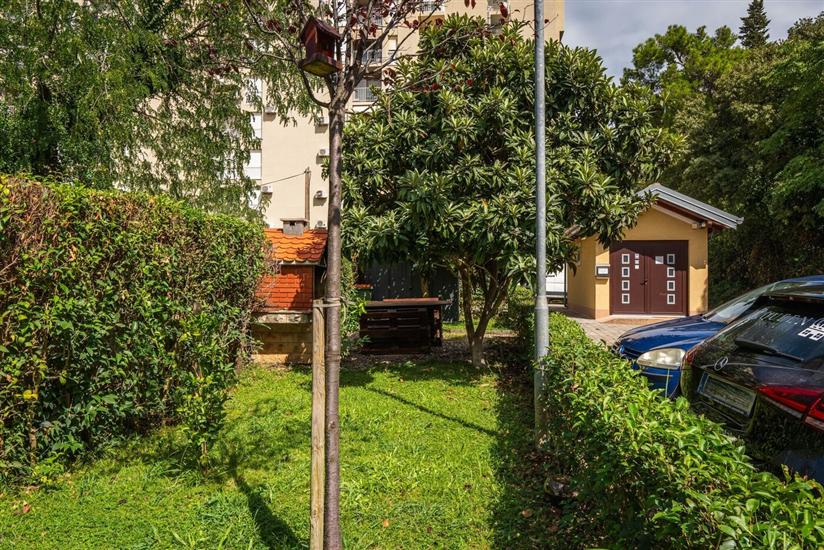 Apartments Wishing Well & Four seasons