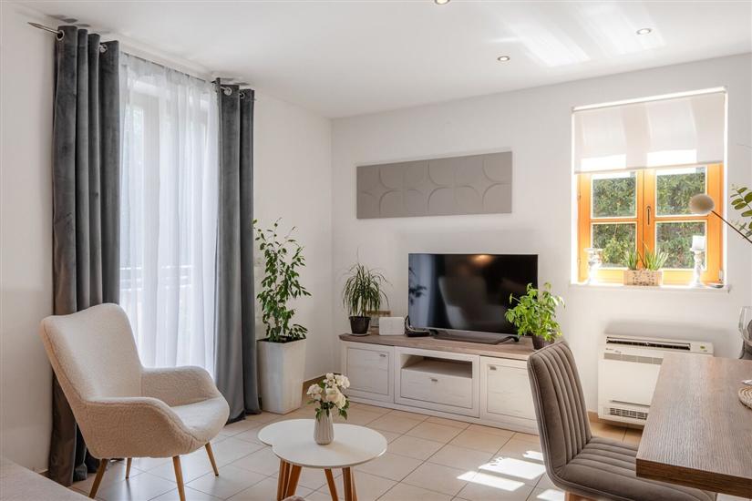 Apartment A2, for 5 persons