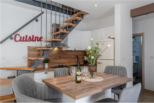 Apartment A2, for 5 persons