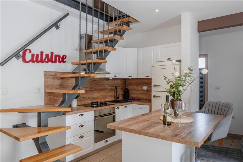 Apartment A2, for 5 persons