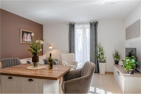 Apartment A2, for 5 persons