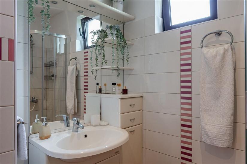 Apartment A2, for 5 persons