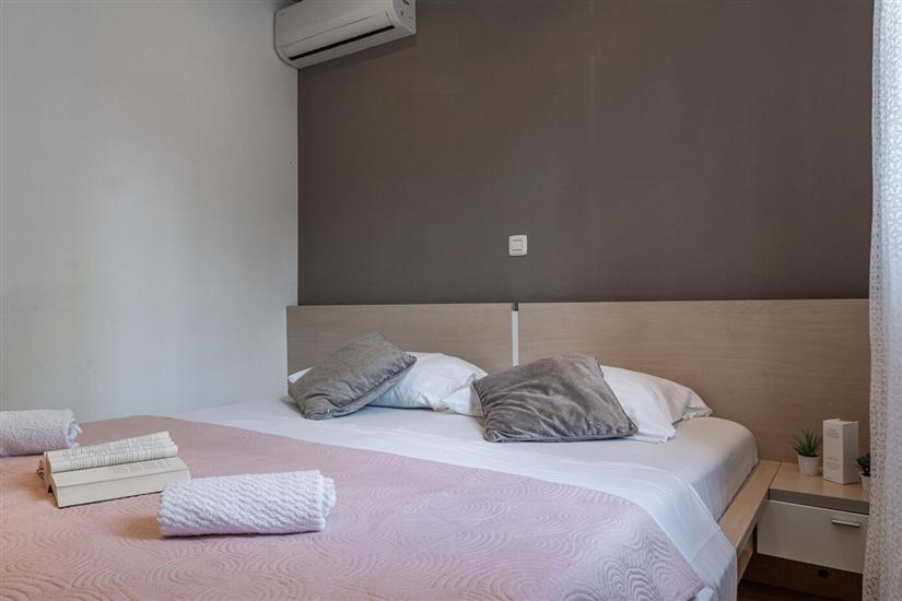 Apartment A2, for 5 persons