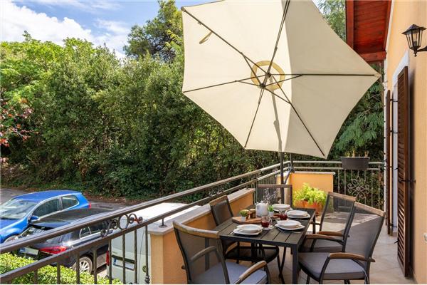 Apartment A2, for 5 persons