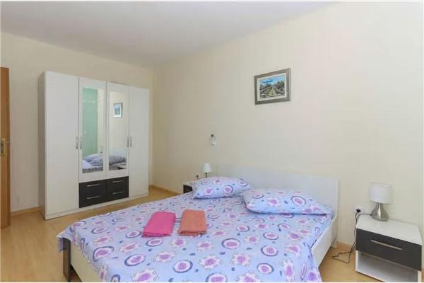 House K1, for 8 persons